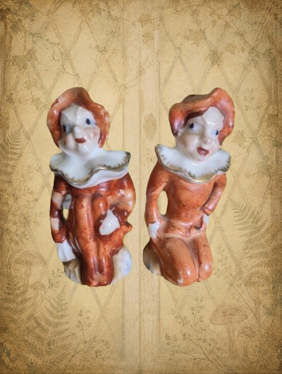 Other - Vintage Elf Salt & Pepper Shakers